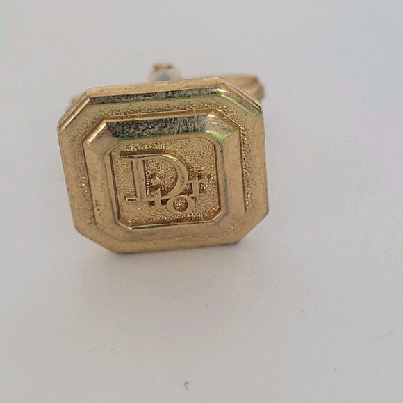 Single Christian Dior CD Gold Tone Logo Square Cufflink Vintage Authentic - Picture 1 of 7